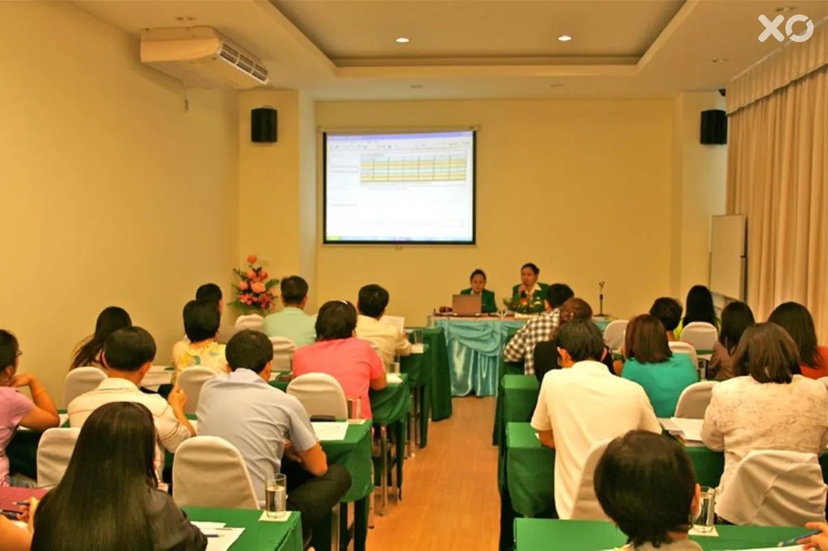 Phavina Service Residence