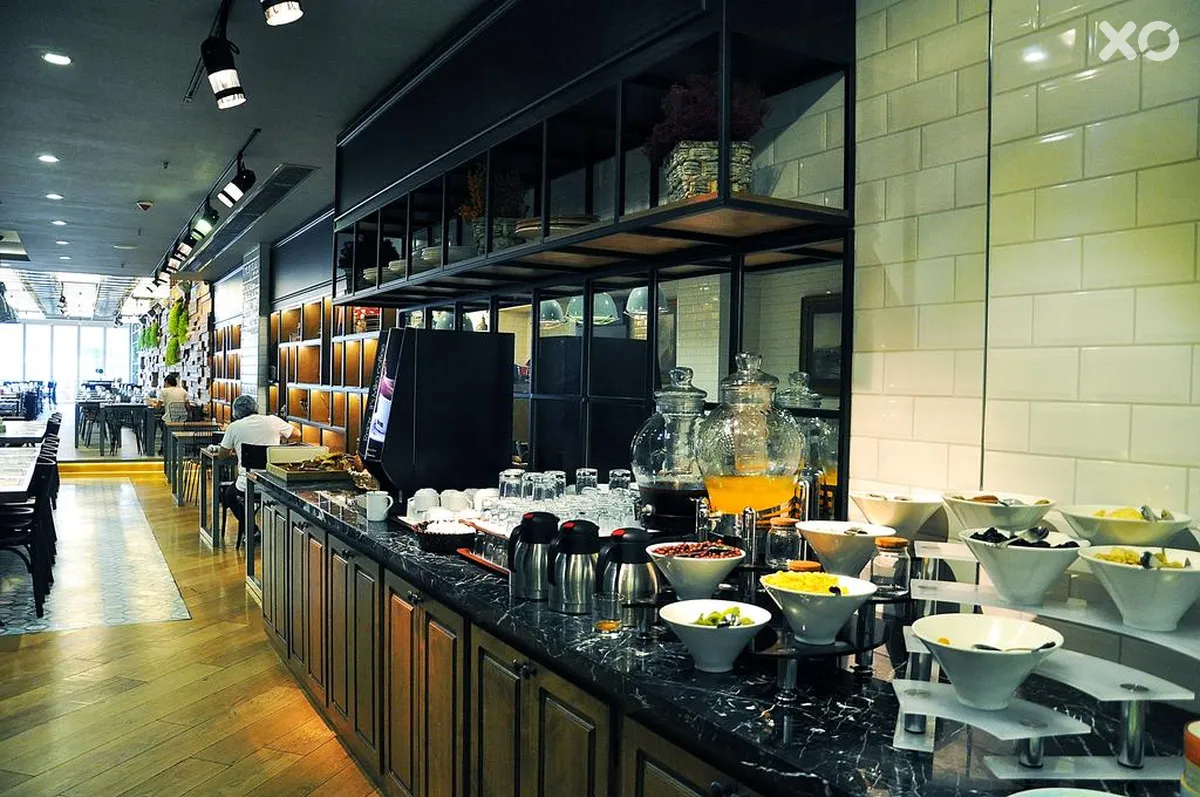 Grand Aras Hotel & Suites