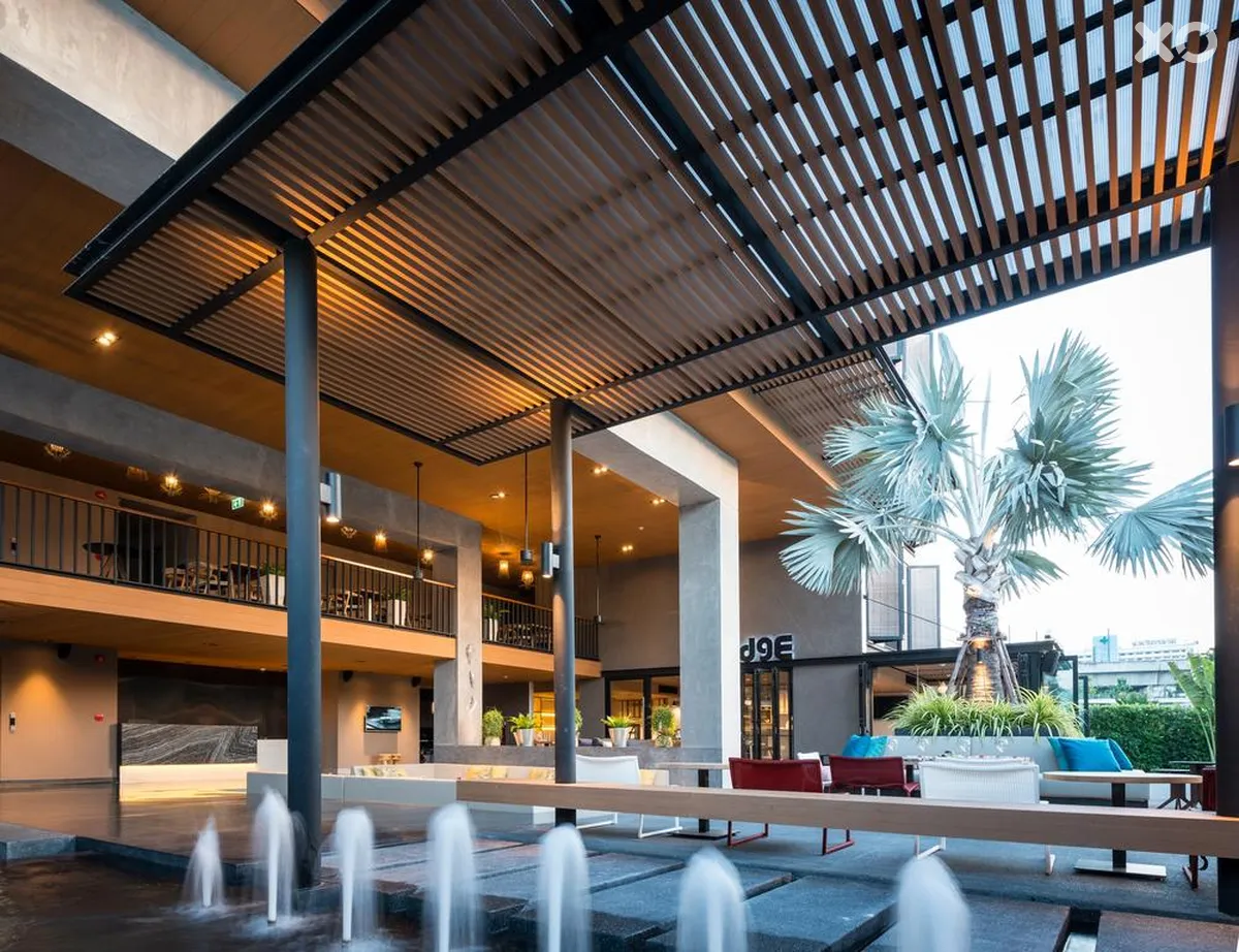 The Silver Palm Hotel