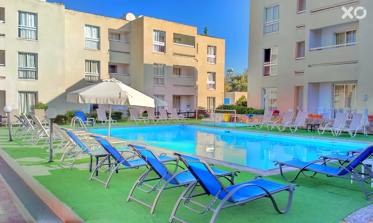 Daphne Hotel Apartments