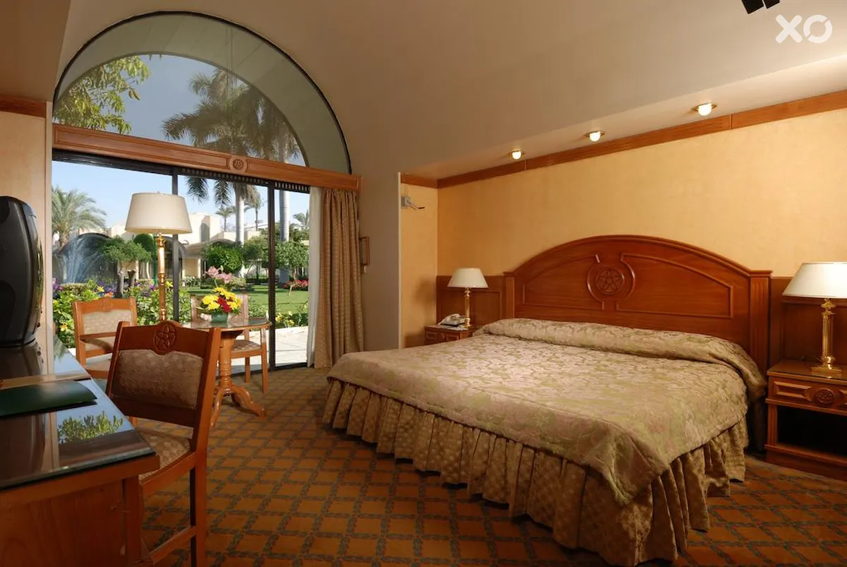 Oasis Hotel
