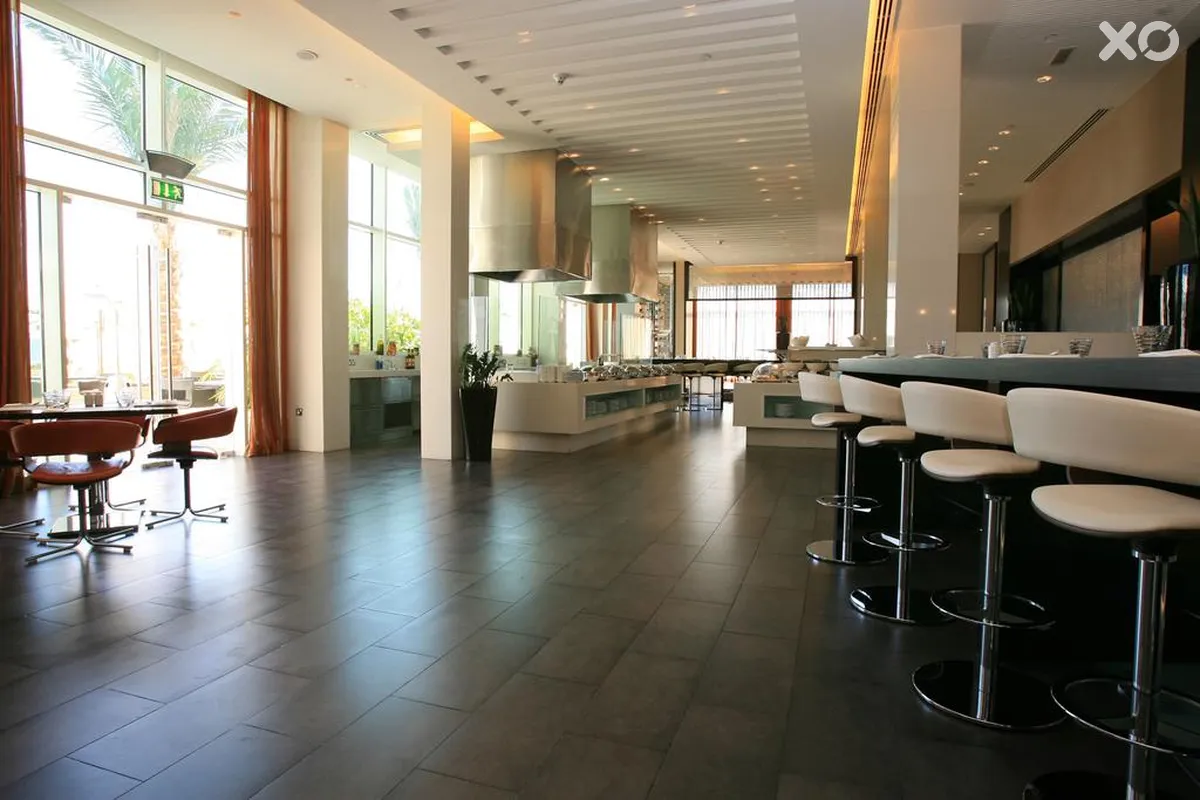 Centro Yas Island