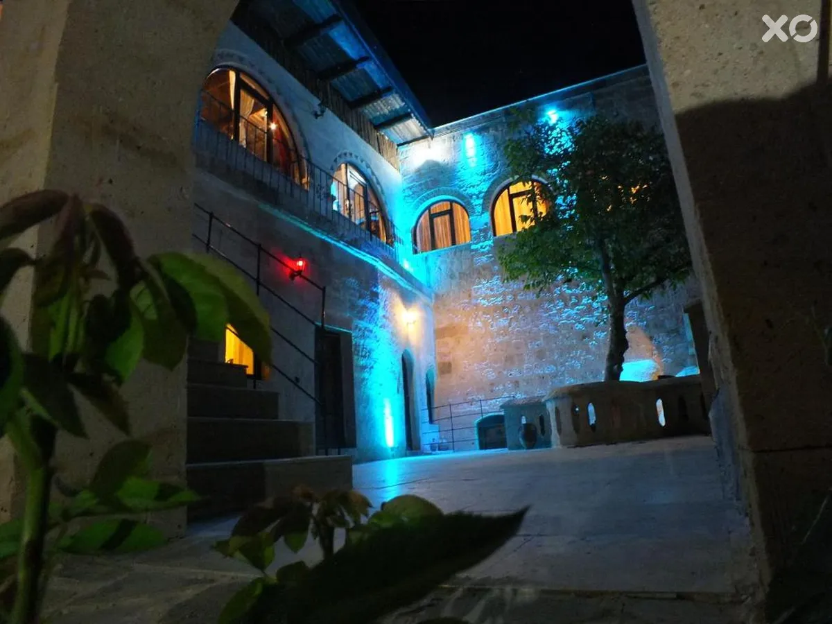 Dilek Tepesi Cave Hotel