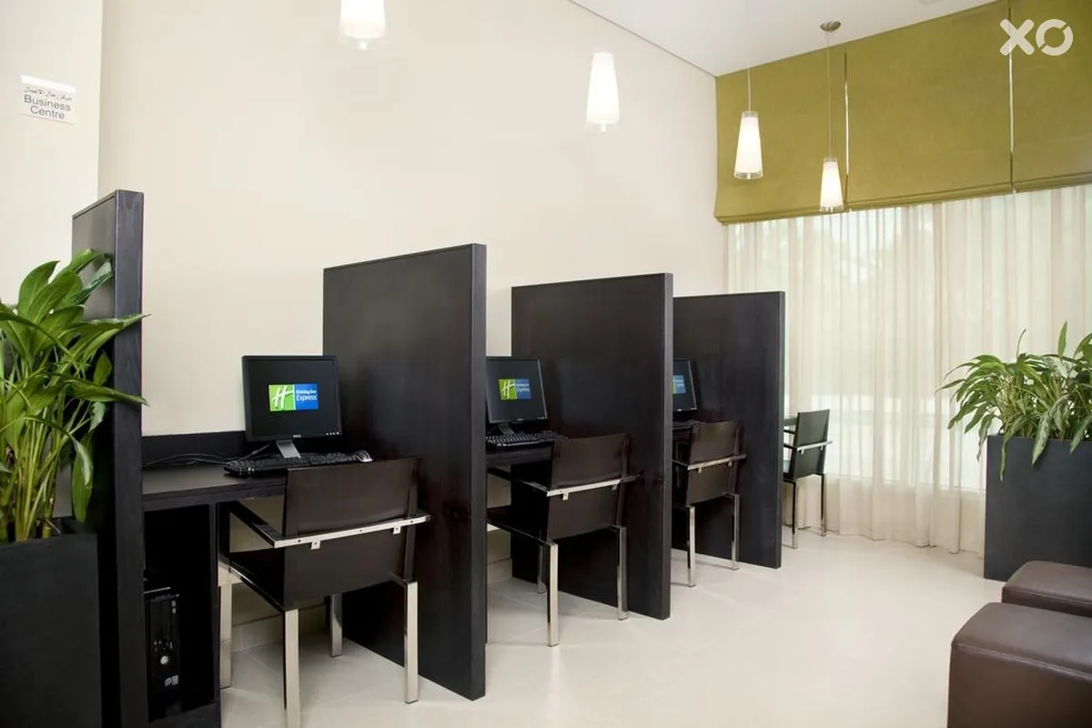 Holiday Inn Express Safa Park