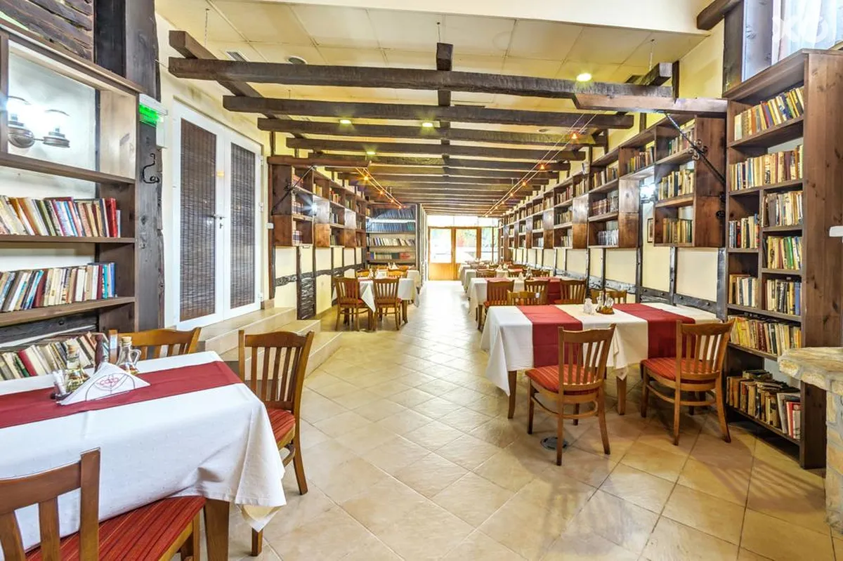Coop Hotel