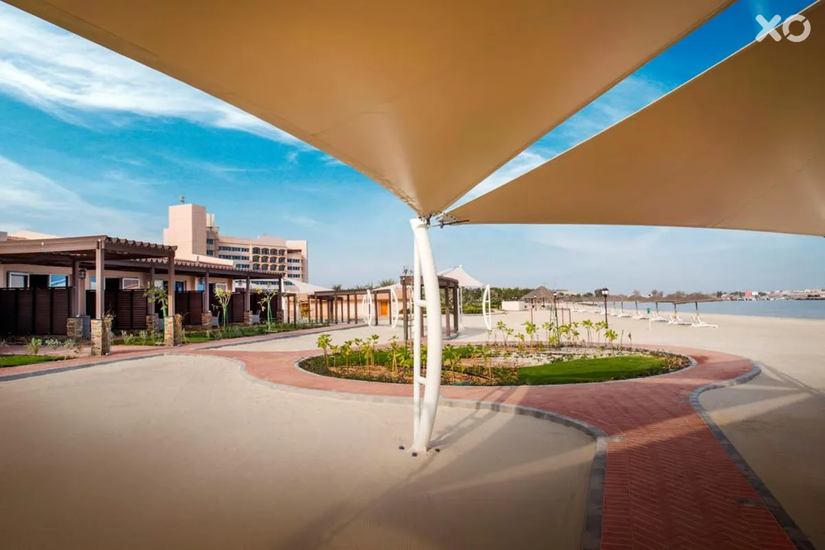 Danat Jebel Dhanna Resort