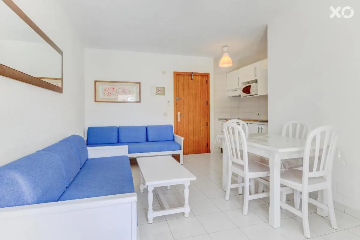 Llevant Apartments