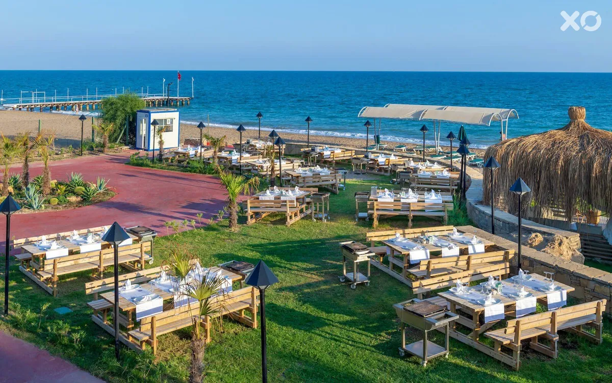 Club Mega Saray