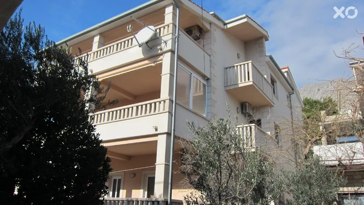 Mirna Villa