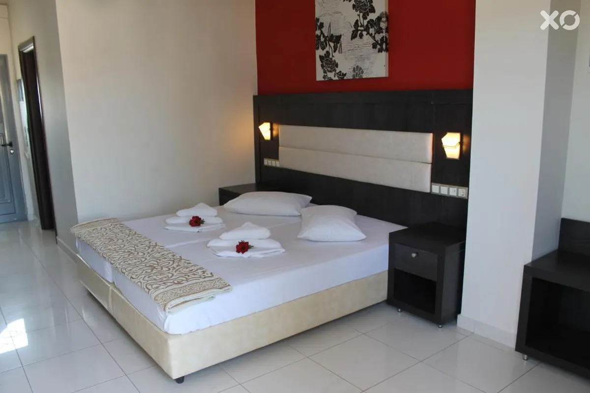 La Caretta Hotel
