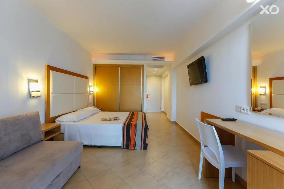 Sun Palace Hotel