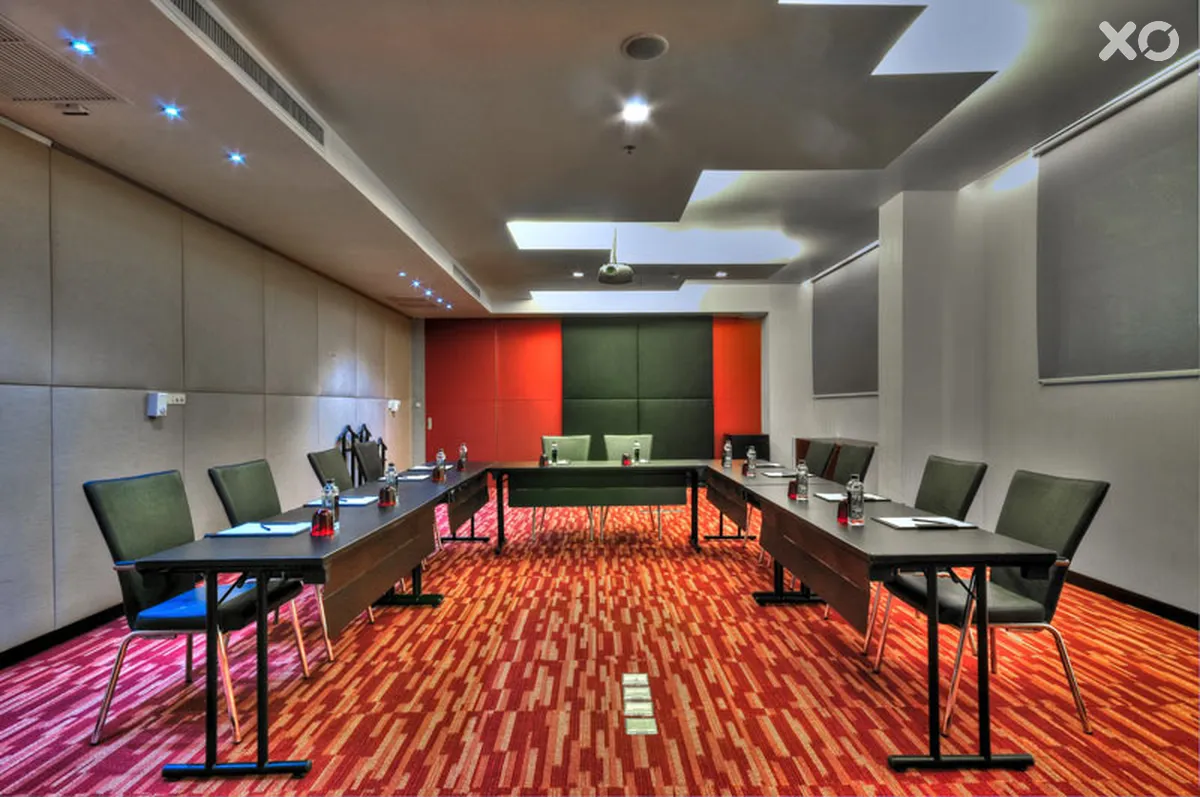 Galleria 10 Sukhumvit Bangkok Hotel