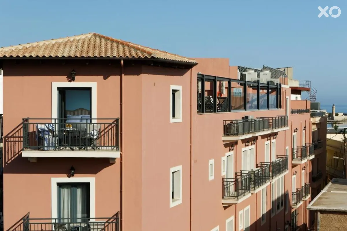 Ionia Suites