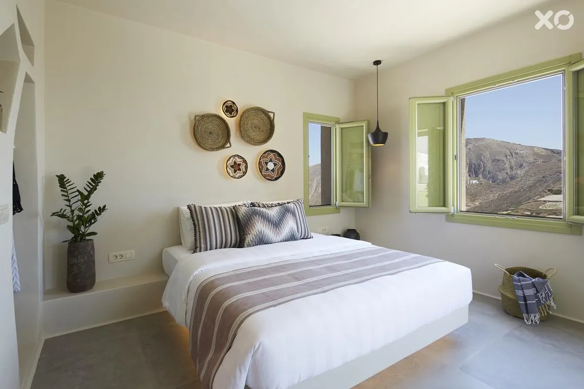 Aeon Suites