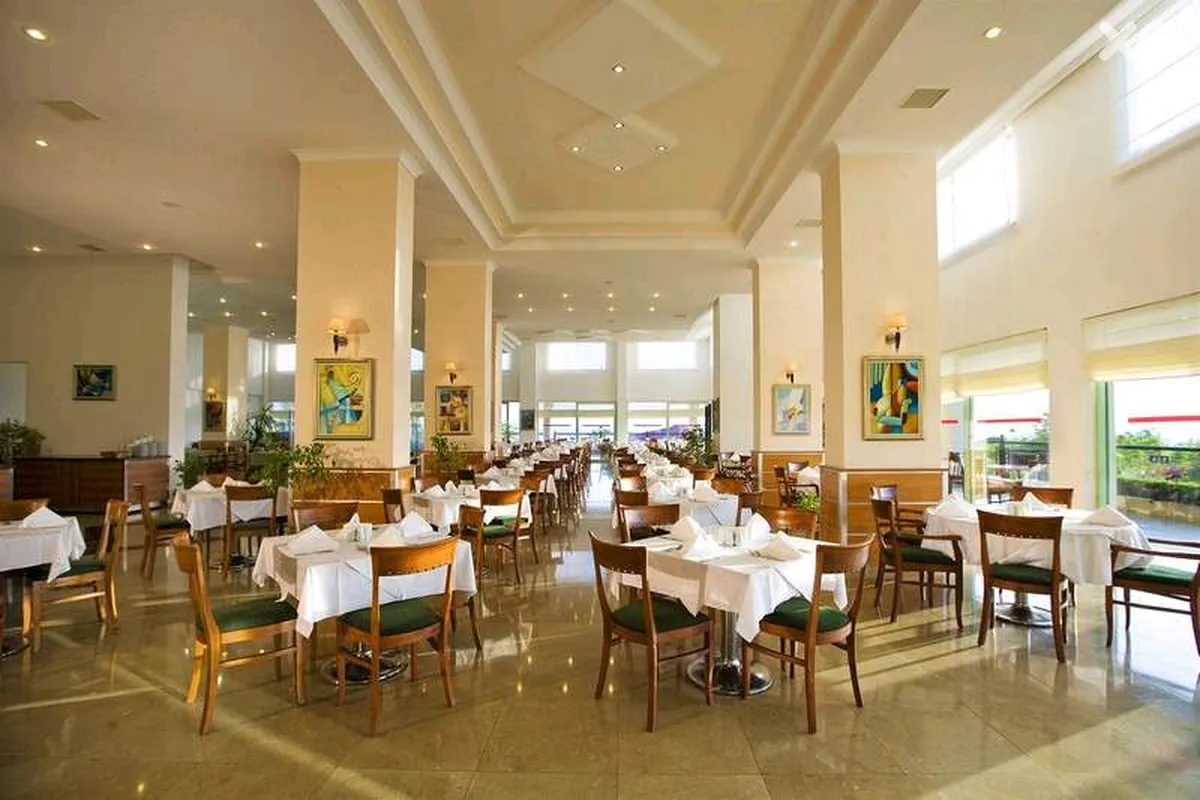 Perre Delta Resort & Spa