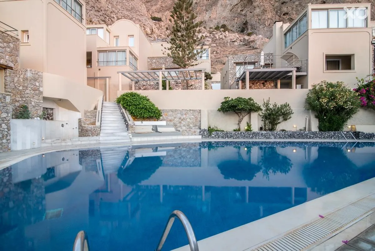 Antinea Suites Hotel & Spa