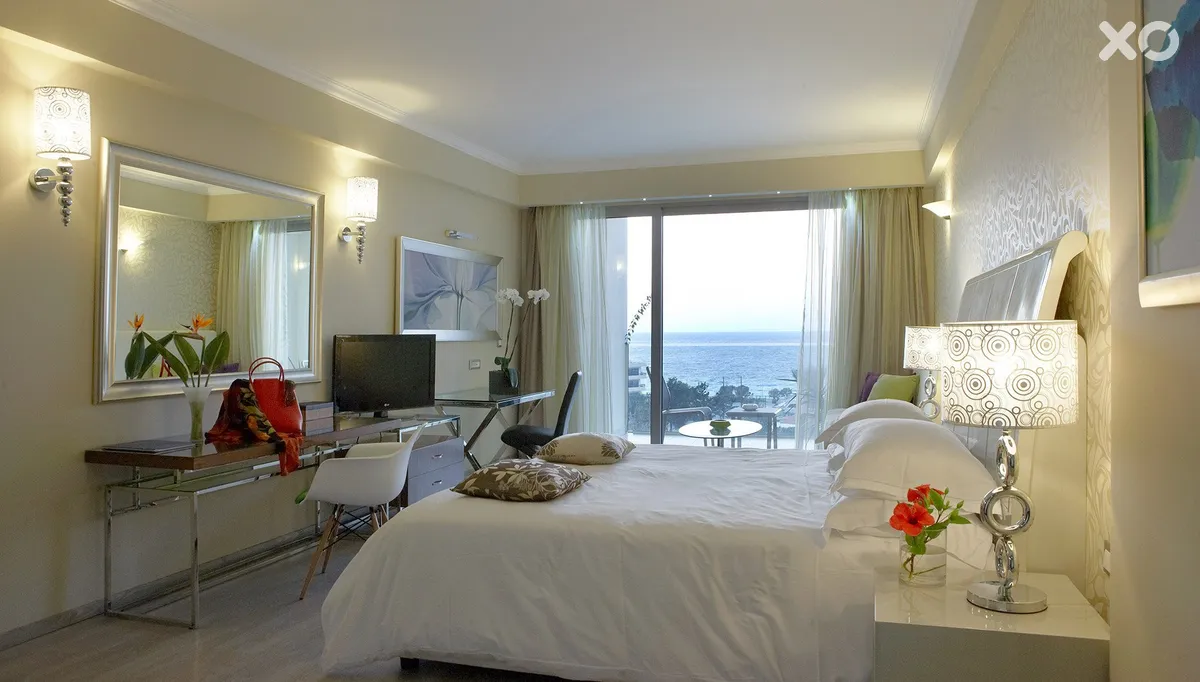 Atrium Platinum Hotel
