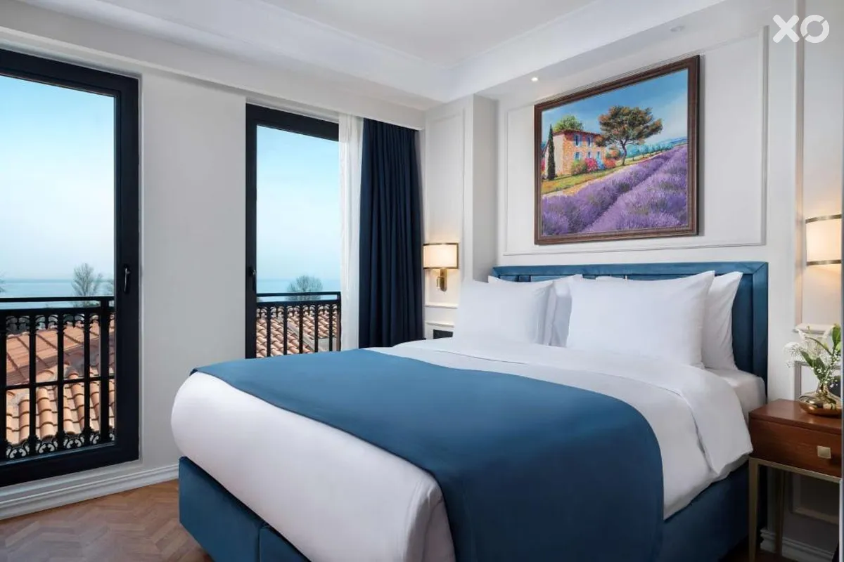 Royan Hagia Sophia Radisson Individuals