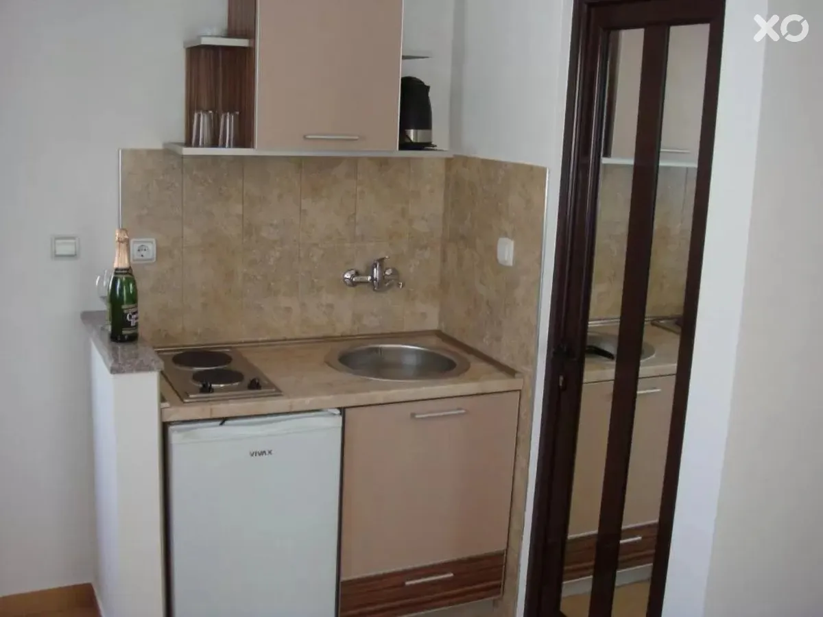 Azzuro Apartments