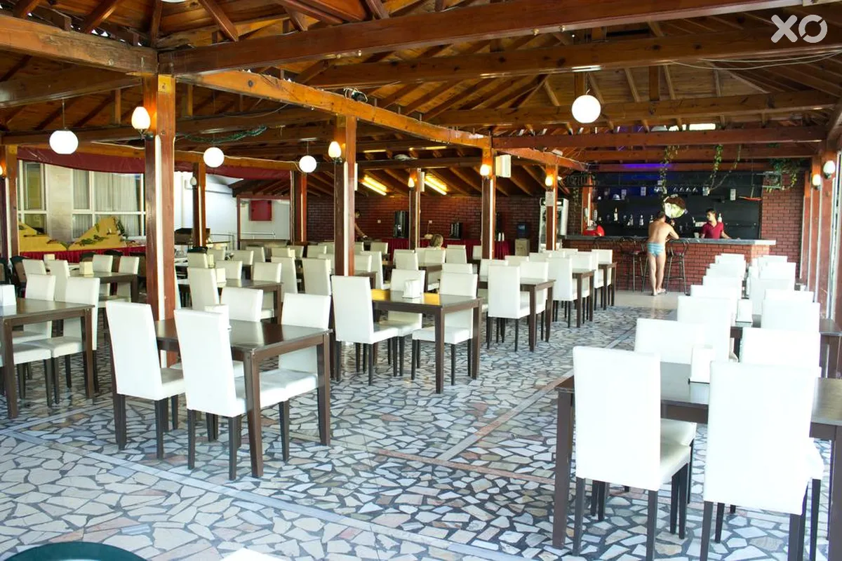 Ares City Hotel