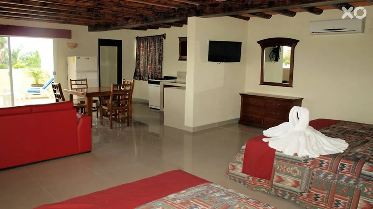 El Campanario Hotel & Studios