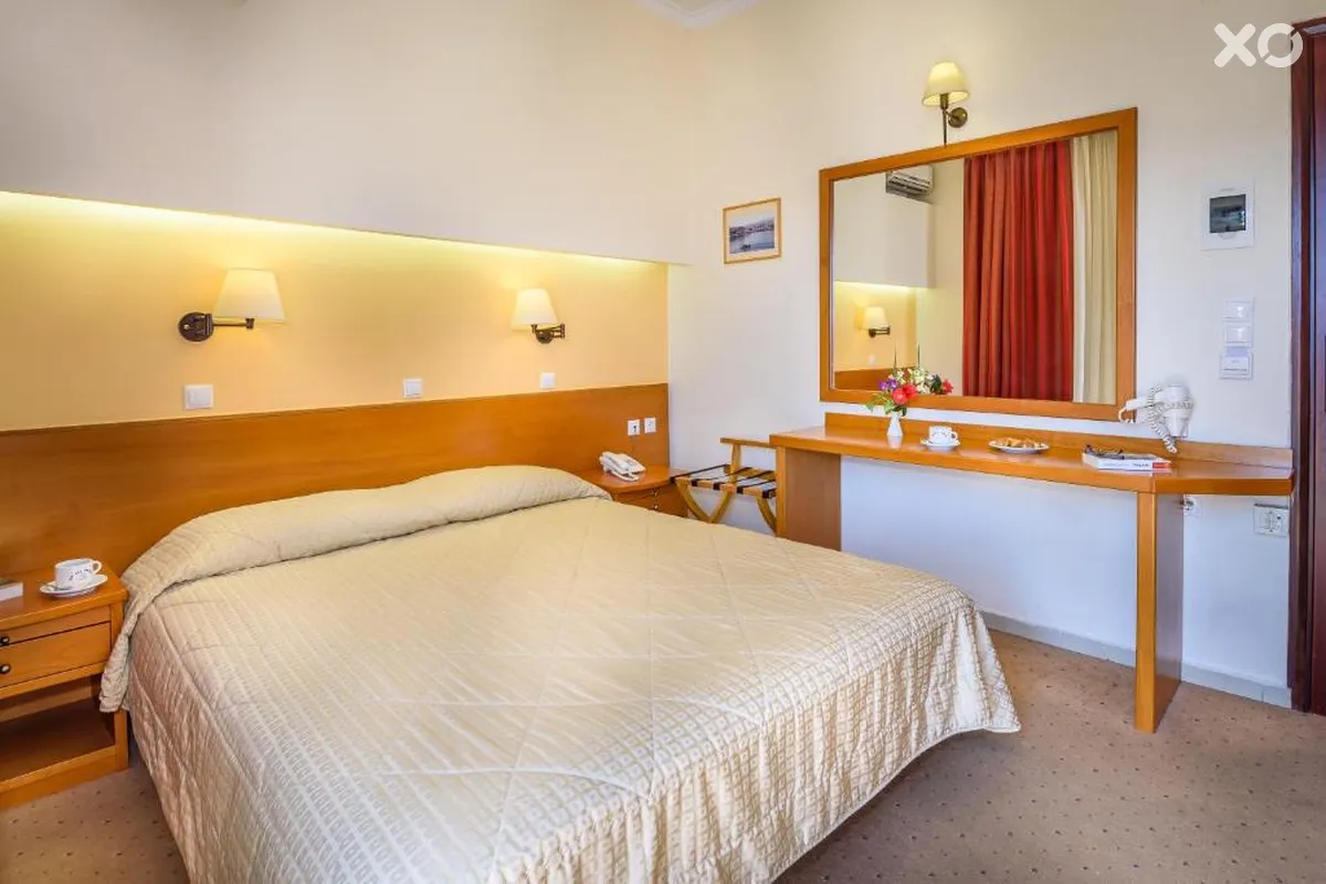 Nefeli Hotel