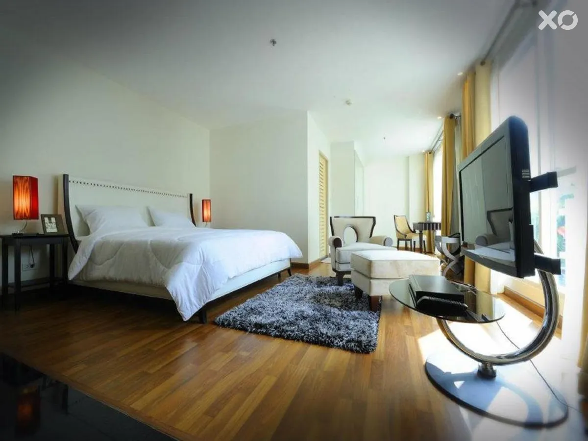 The Bless Hotel & Residence
