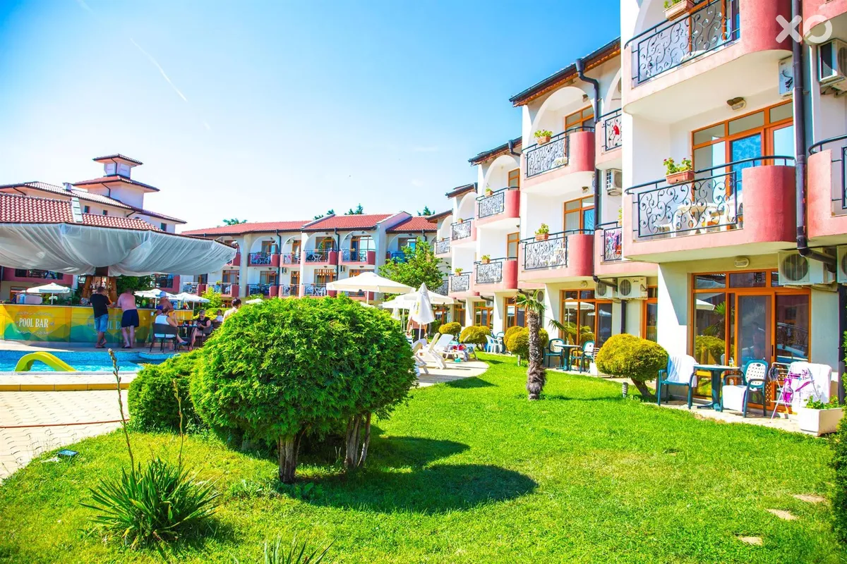 Sunrise Complex