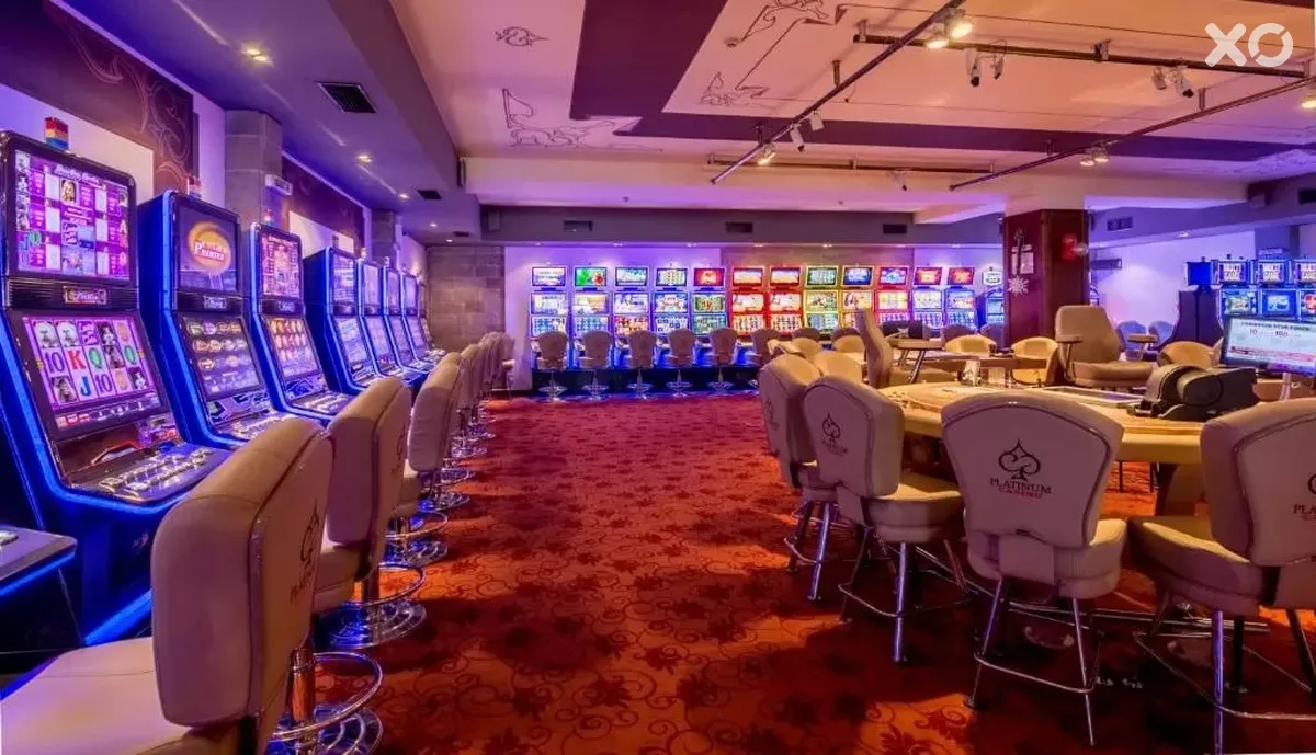 Platinum Hotel & Casino