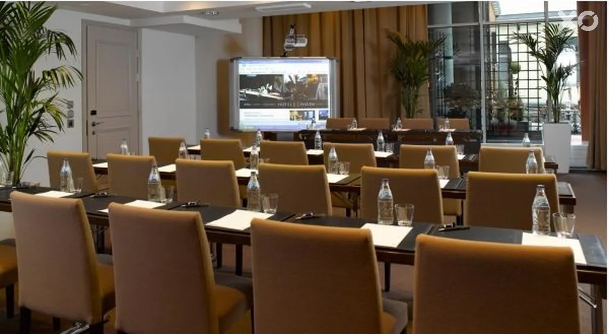 Haven Hotel