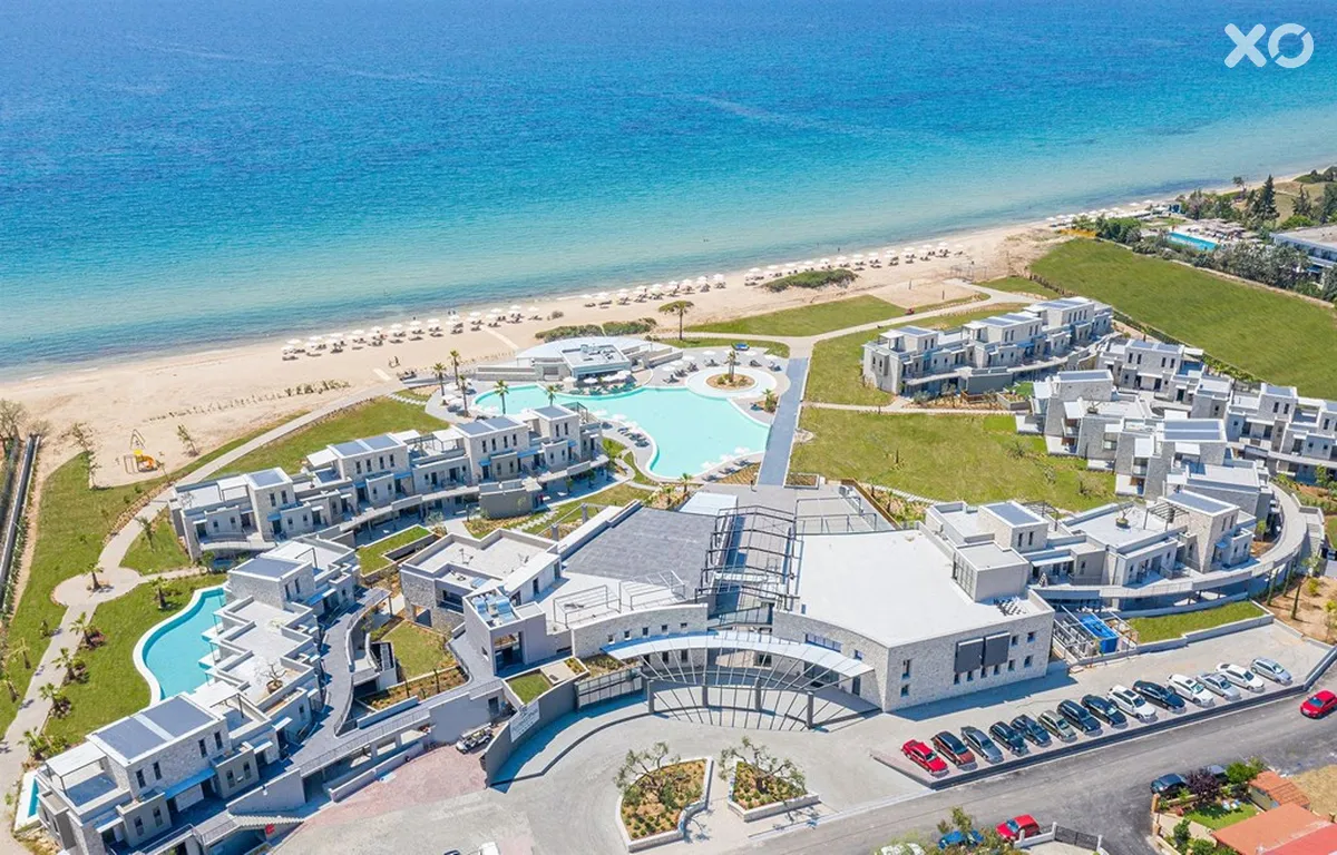 Portes Lithos Luxury Resort