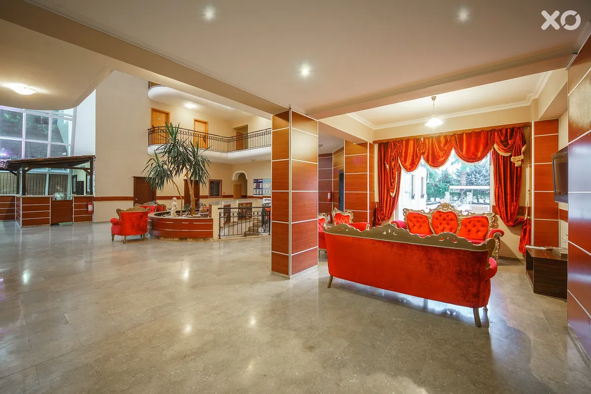 Larissa Inn Hotel