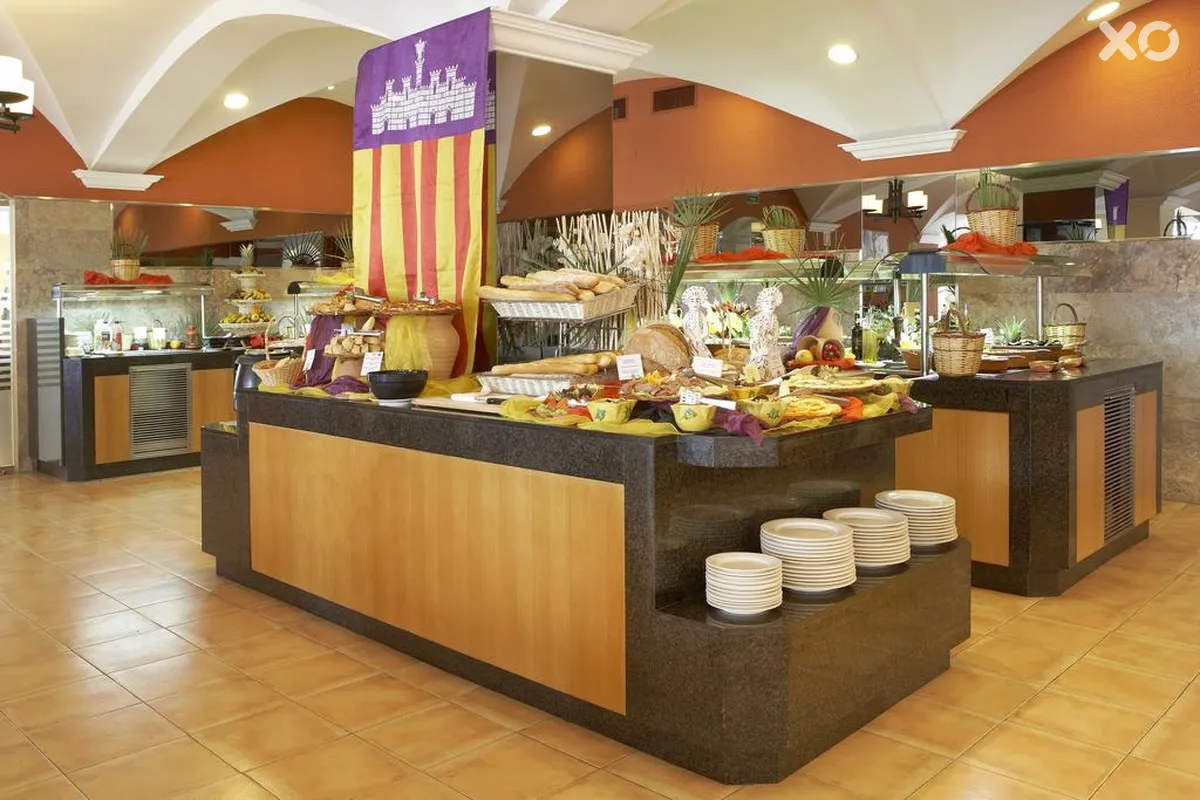 Universal Hotel Aquamarin