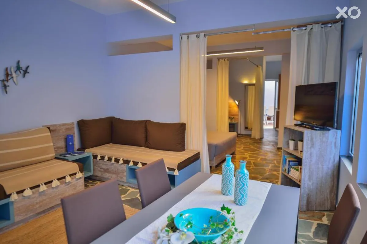 Peli Hotel