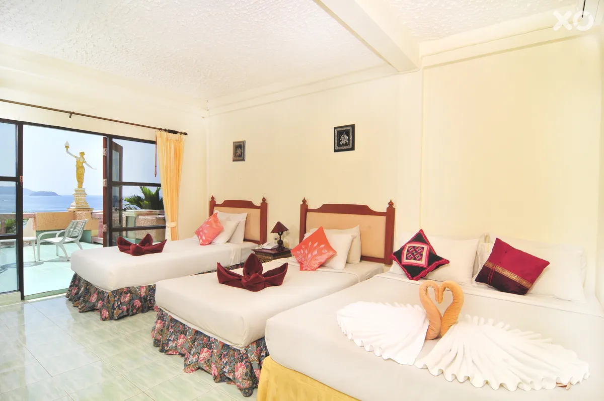 Baan Karon Hill Phuket Resort