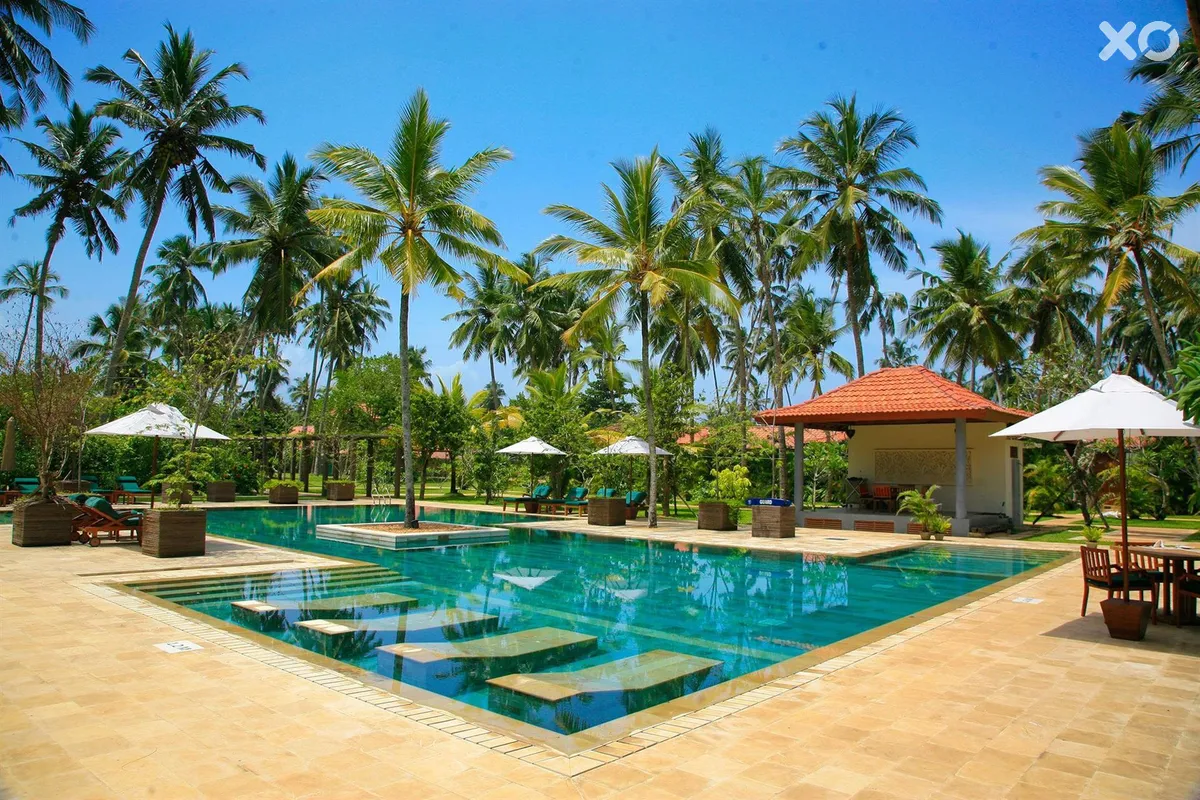 Serene Pavilions