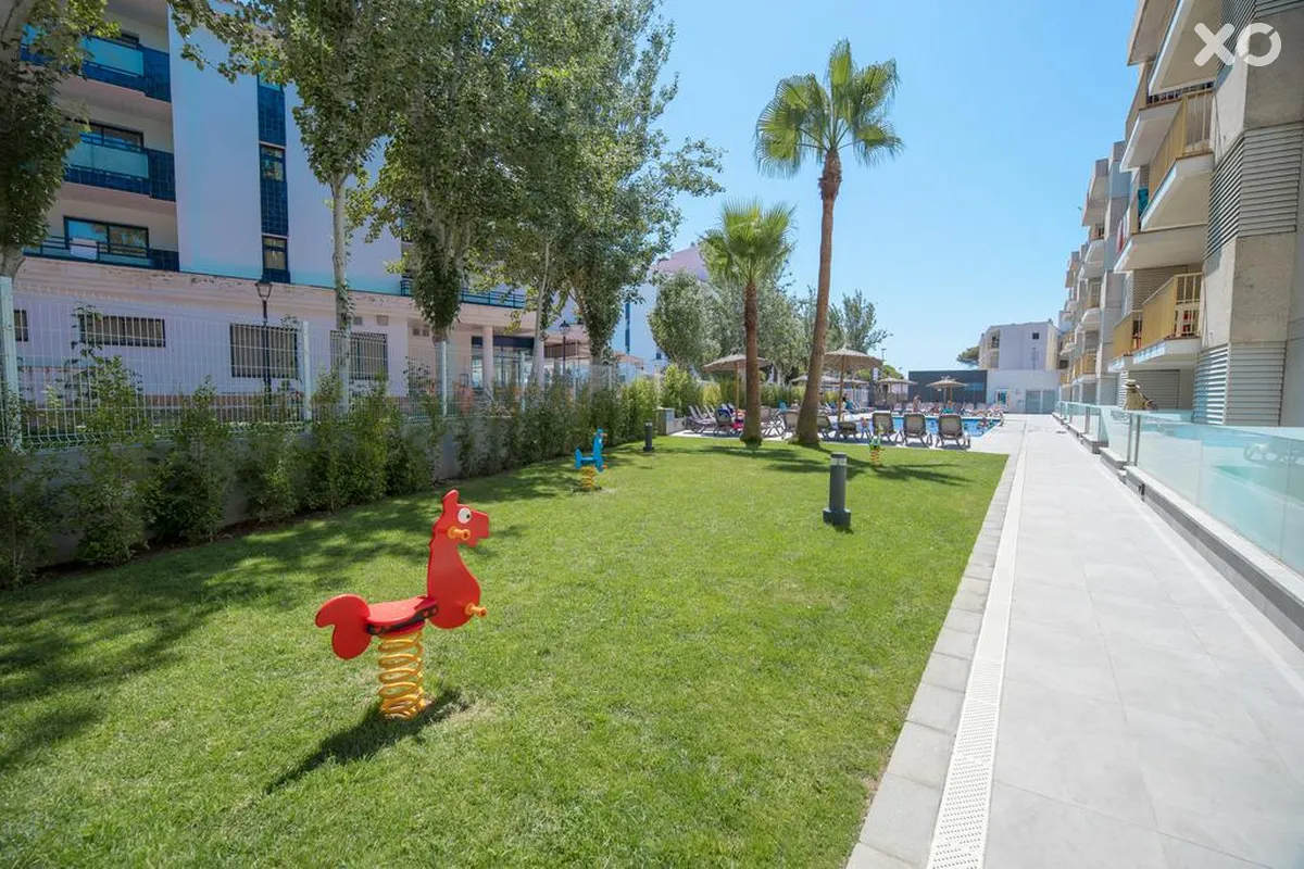 Pins Marina Apartments