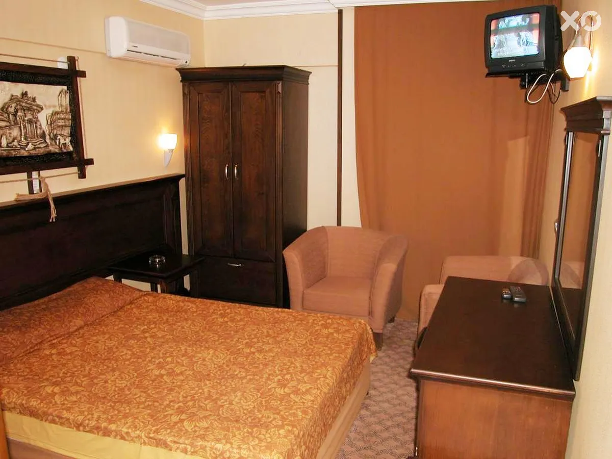 Karen Hotel