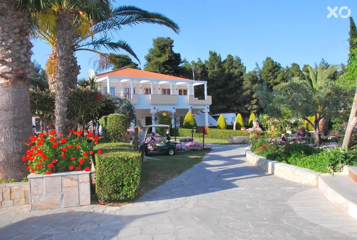 Chrousso Village Hotel