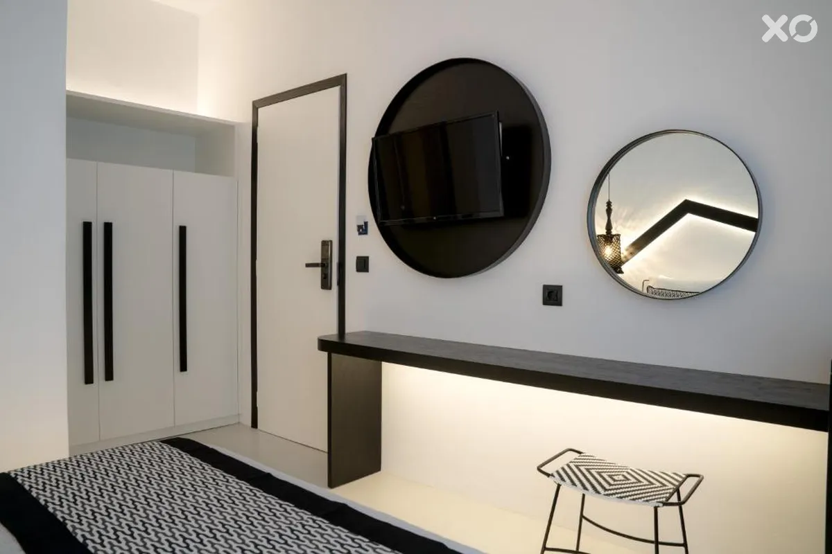 Divelia Hotel