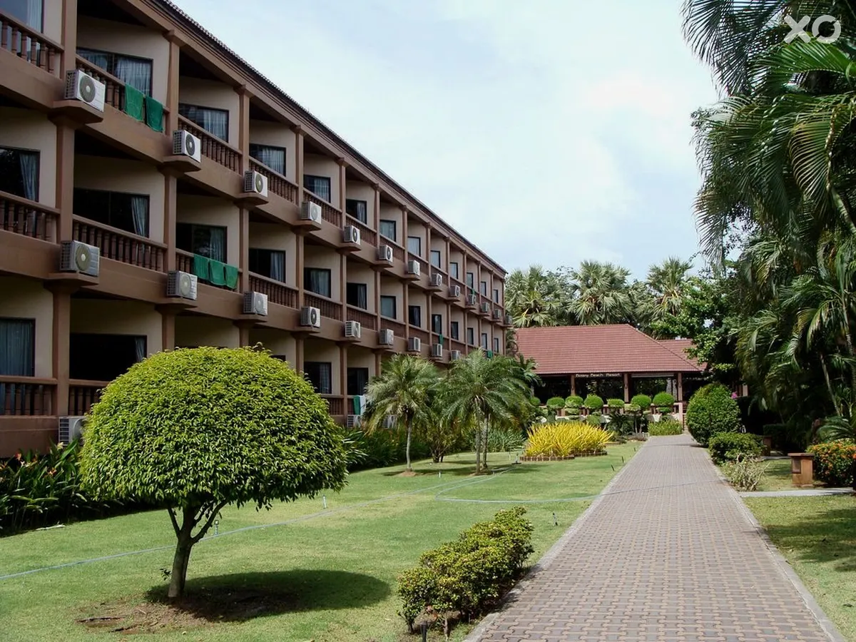 Botany Beach Resort