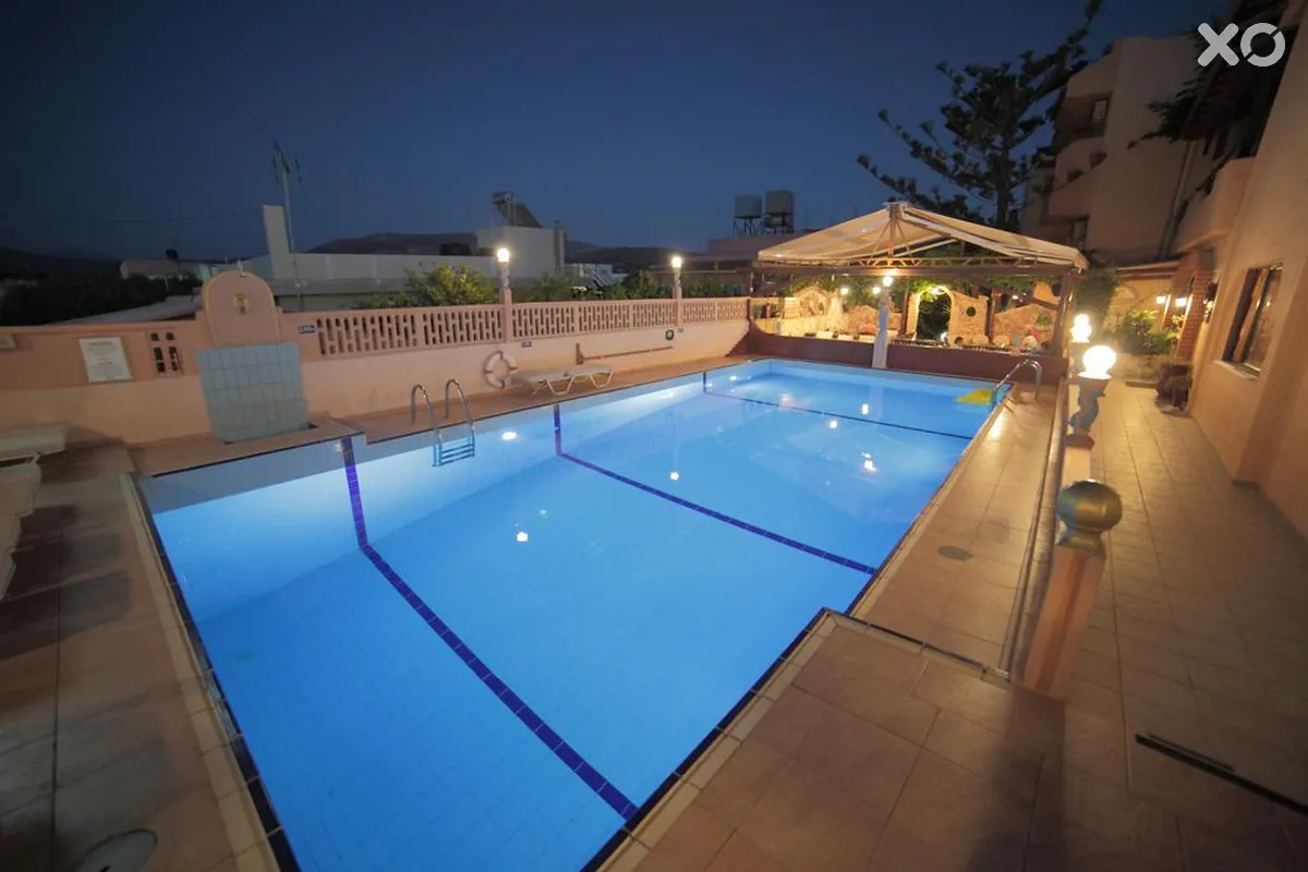 Evina Room & Villas