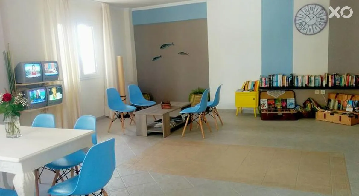 Stratos Hotel