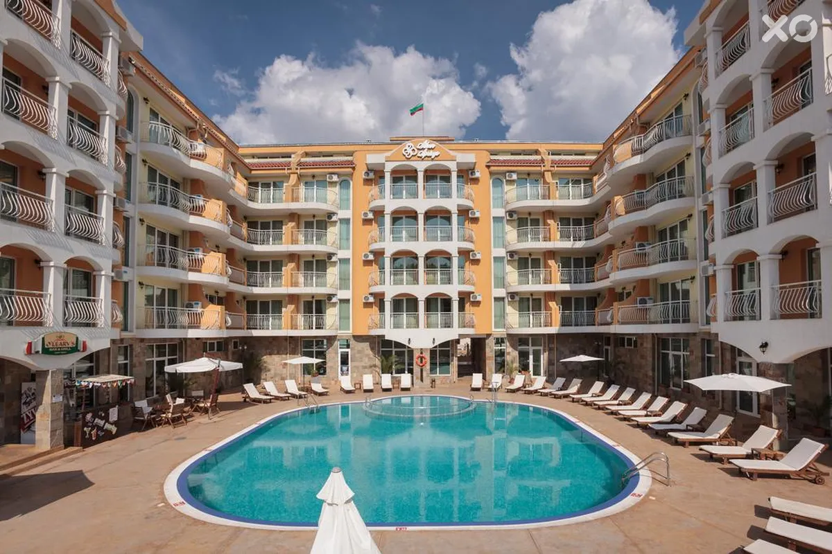 Silver Springs Apartments