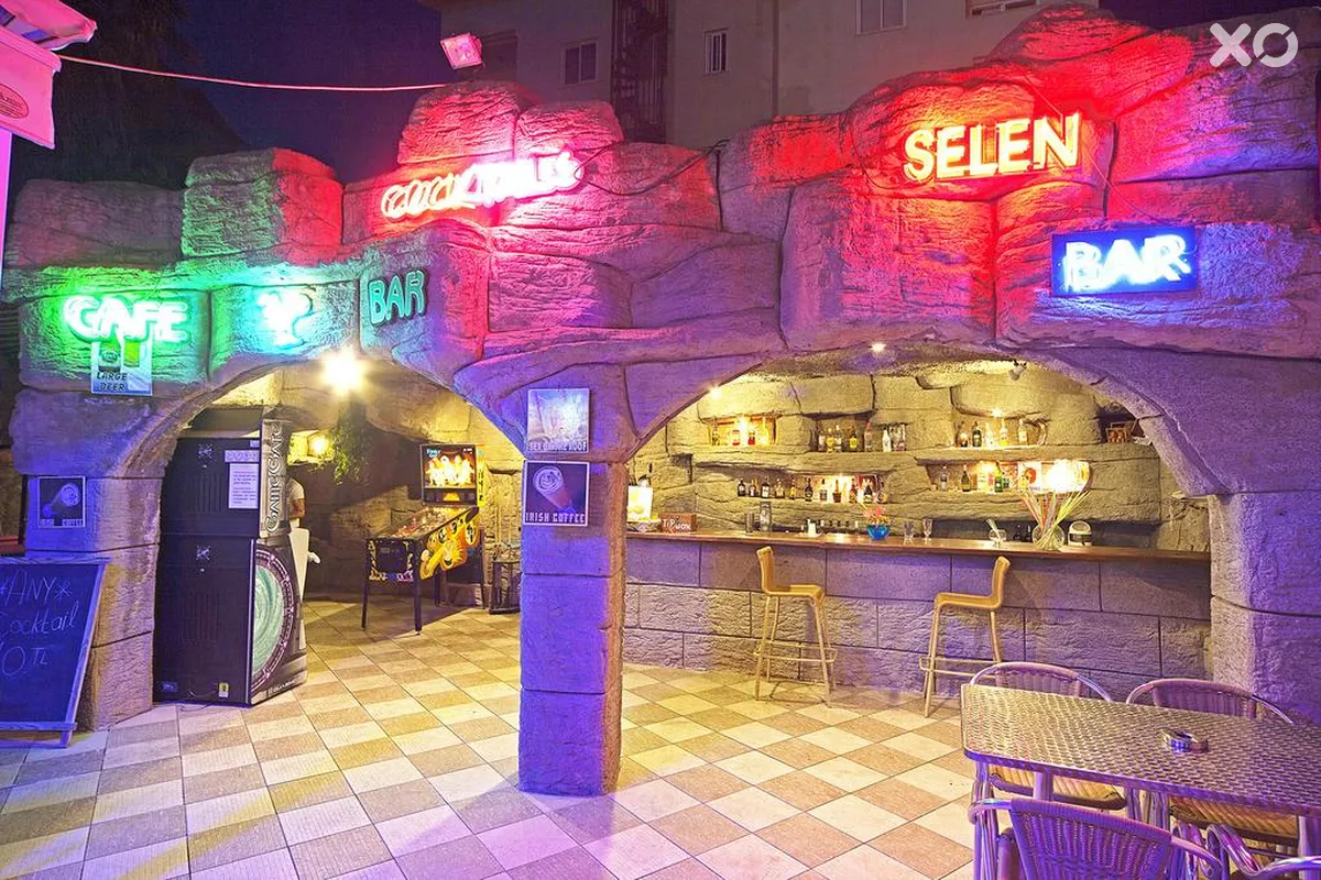Selen Hotel