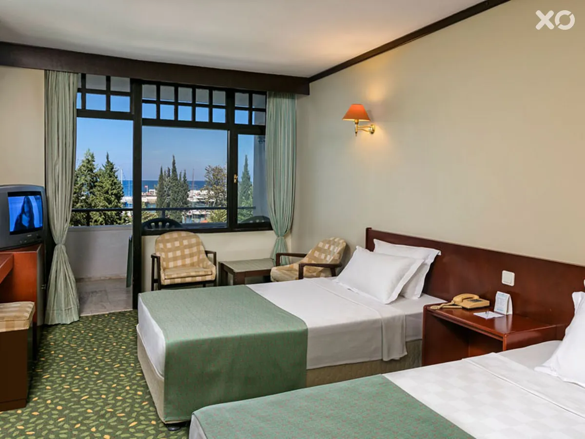 Ozkaymak Marina Hotel