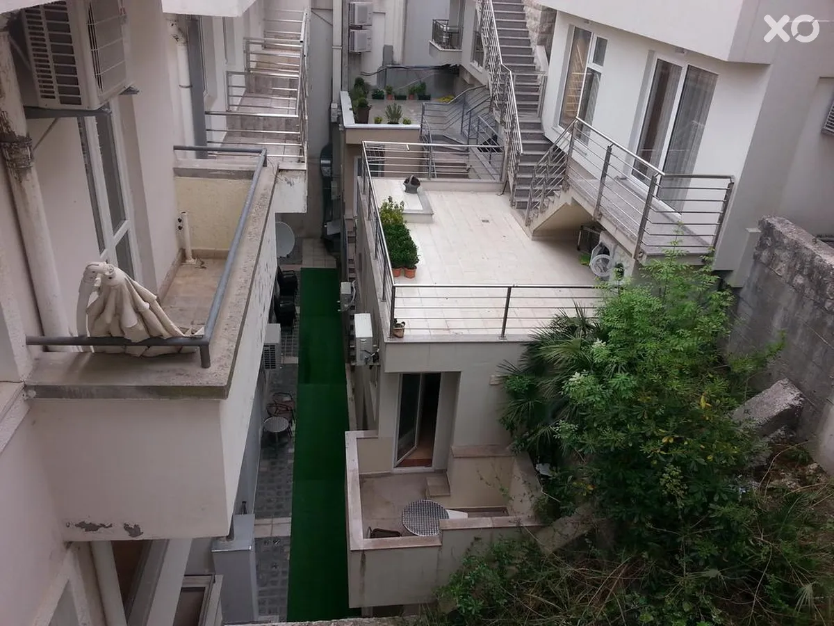 Aura Villa