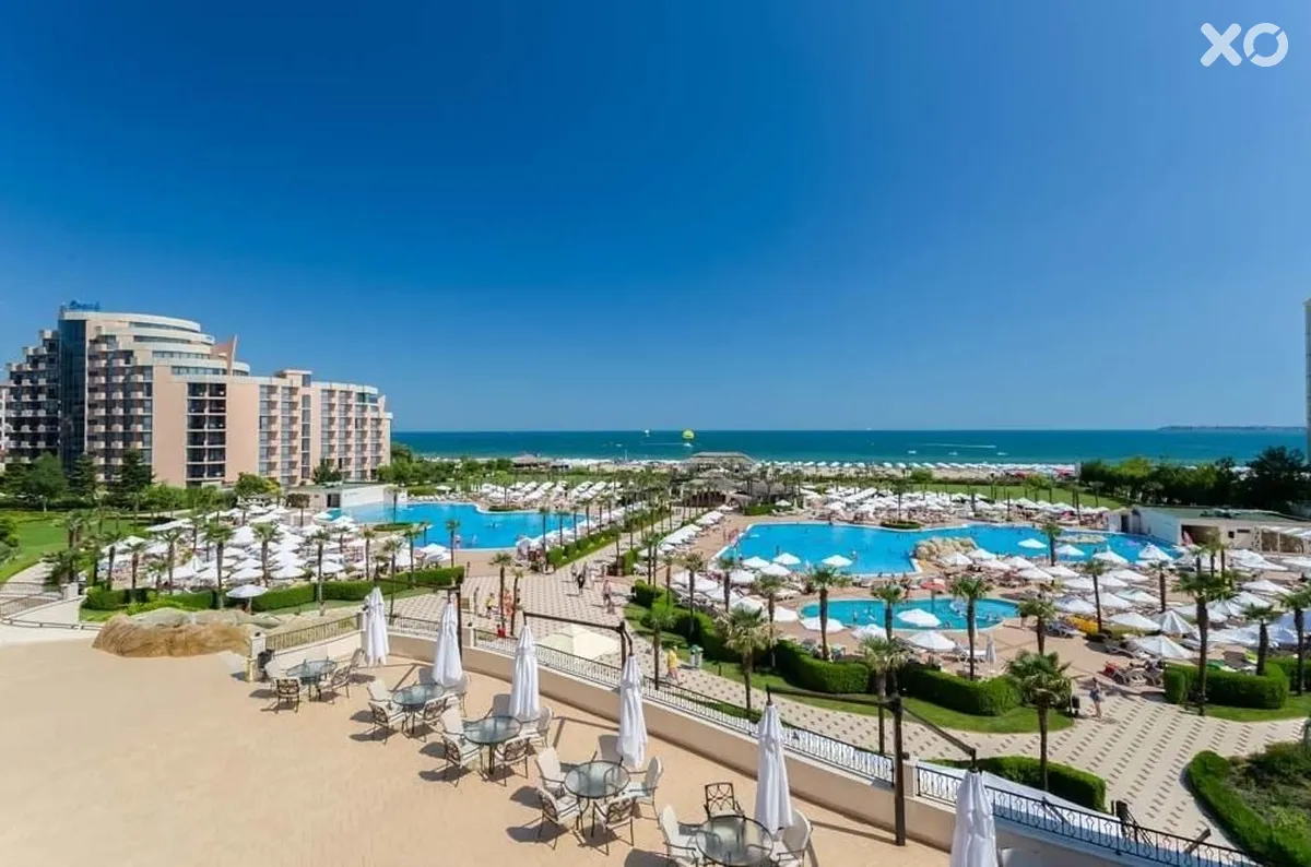 DIT Majestic Beach Resort