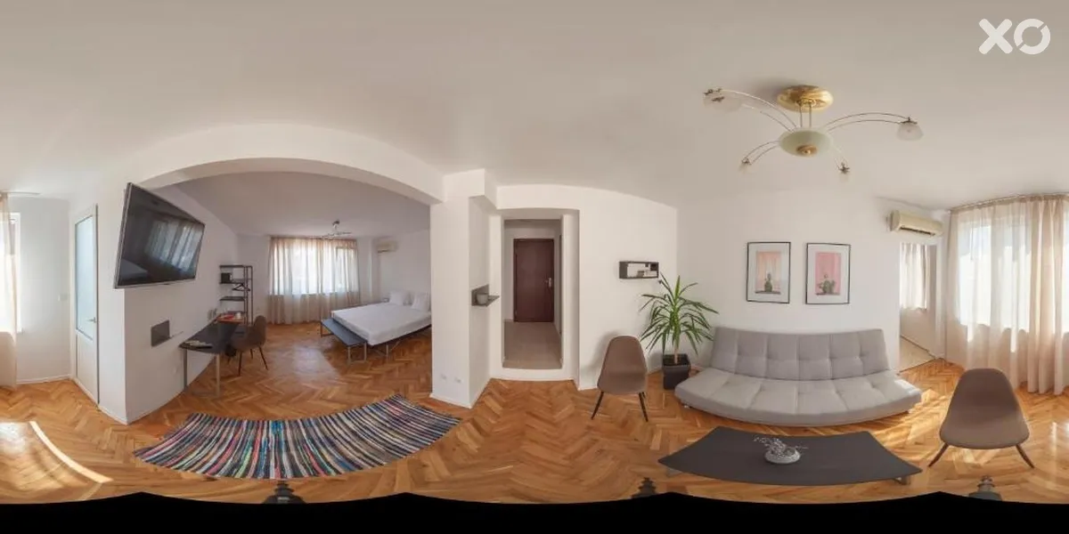 Mistral Hotel