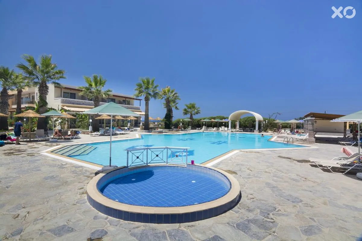 Kouros Palace Hotel